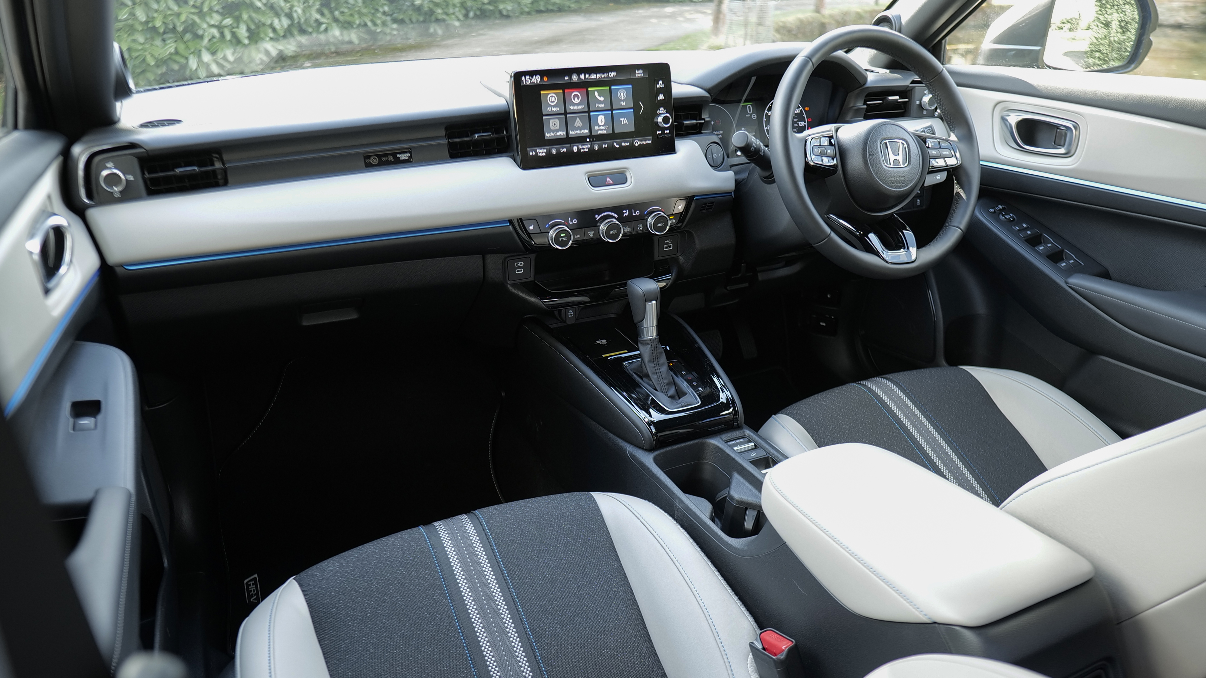 HONDA HR-V HATCHBACK 1.5 eHEV Advance Sport 5dr CVT